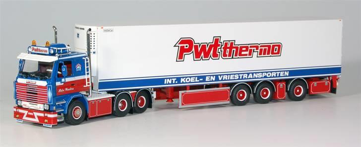Tekno modellastbiler - Peter Wouters Transport

Købt den 06-09-08 i Holland billede 21