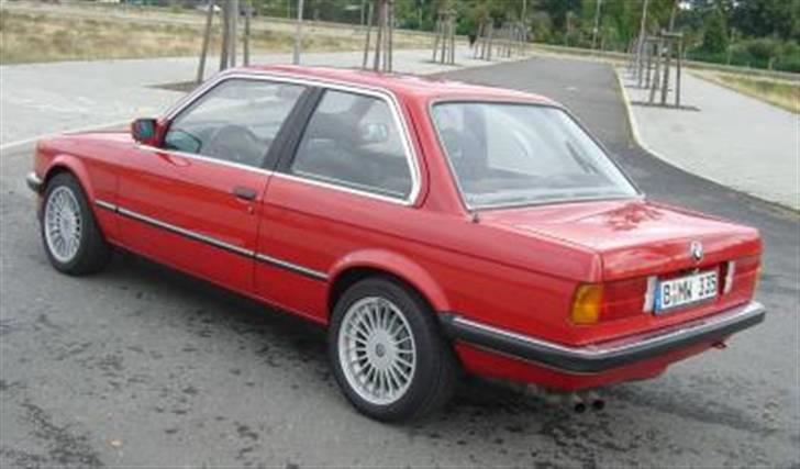 Farvekoder for BMW E30, modelår: 1986 - 138 zinnoberrot billede 6