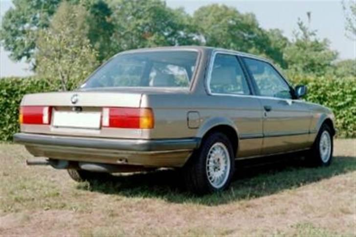 Farvekoder for BMW E30, modelår: 1986 - 170 bahamabeige-metallic billede 9