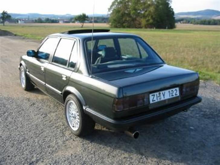 Farvekoder for BMW E30, modelår: 1986 - 177 achatgrün-metallic billede 13