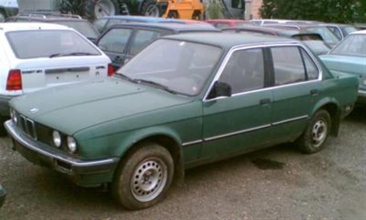 Farvekoder for BMW E30, modelår: 1986 - 179 akaziengrün billede 14
