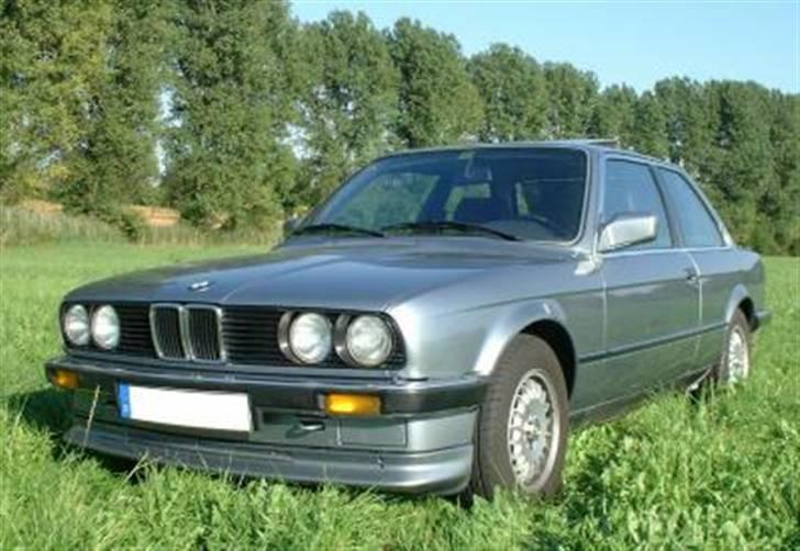 Farvekoder for BMW E30, modelår: 1986 - 185 cosmosblau-metallic billede 17