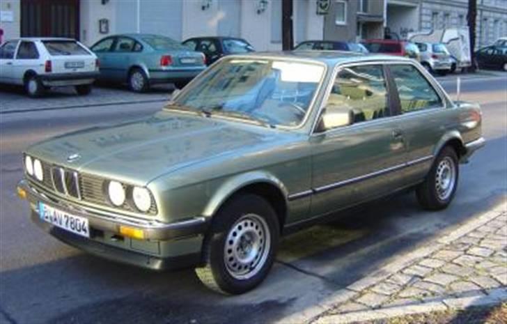 Farvekoder for BMW E30, modelår: 1986 - 188 platanengrün-metallic billede 18