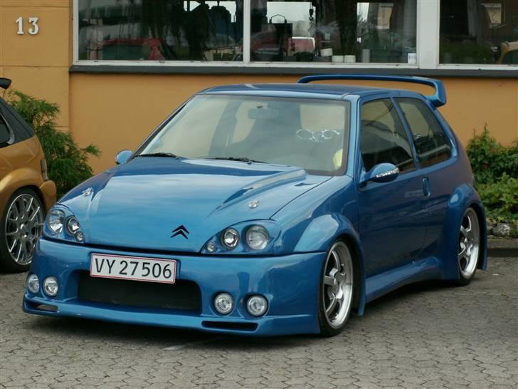 Vmax tour ved dækimporten go´e babes og biler billede 4