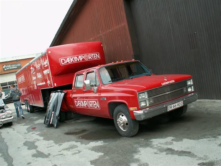 Vmax tour ved dækimporten go´e babes og biler billede 11