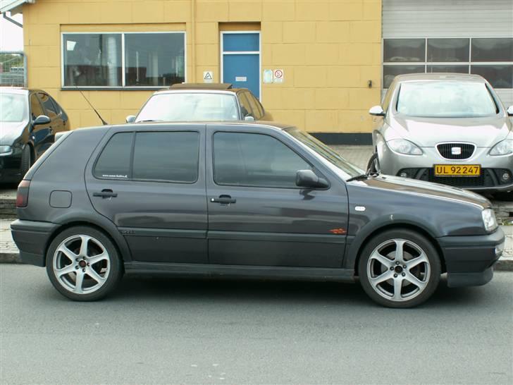 Vmax tour ved dækimporten go´e babes og biler billede 15