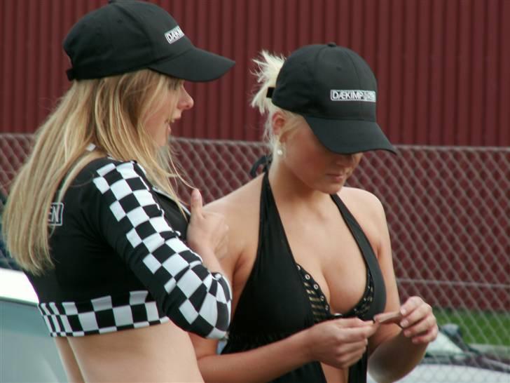 Vmax tour ved dækimporten go´e babes og biler billede 21