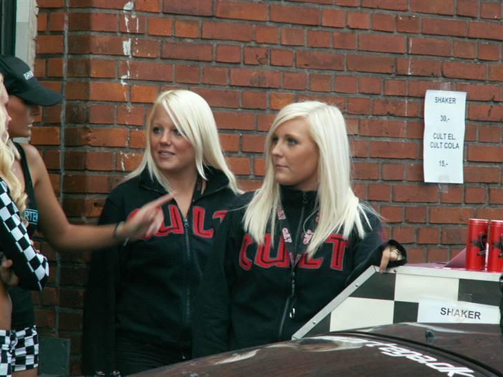 Vmax tour ved dækimporten go´e babes og biler billede 65