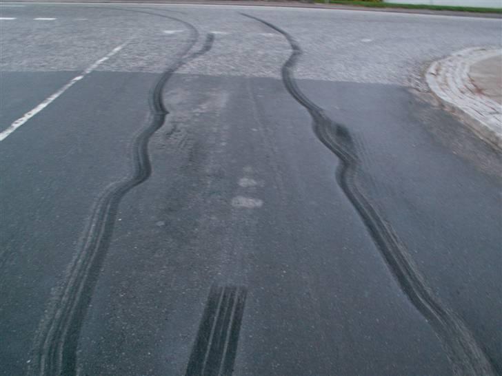 Vmax tour ved dækimporten go´e babes og biler billede 96