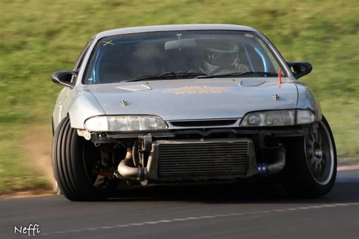 Drift practice at Ellested køreteknisk anlæg - www.SUCKMESIDEWAYS.dk billede 1