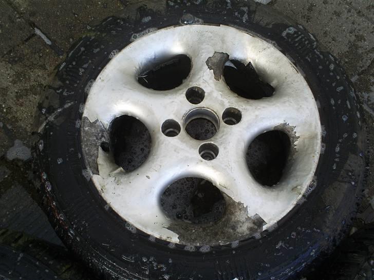 Renovering af alufælge - Ja det her var ikke så slemt som de ander billede 3