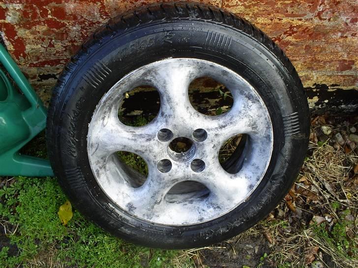 Renovering af alufælge - Her er det bare vasket af med vand:) billede 20