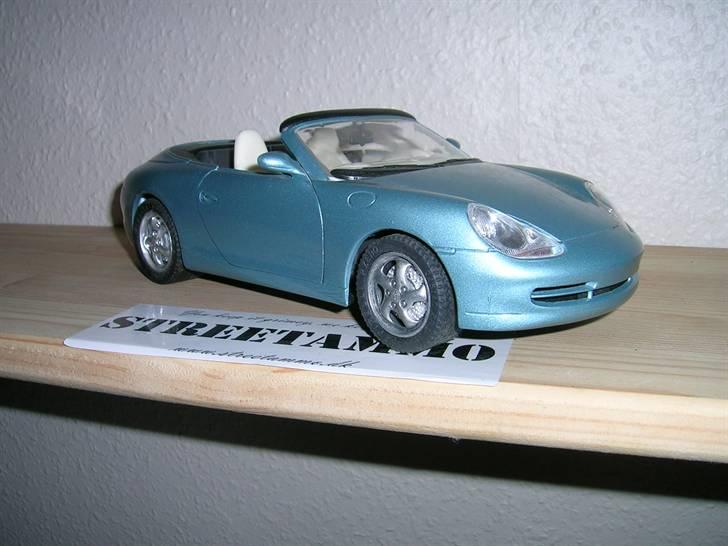Min samling modelbiler:D - Porsche 911 Cabriolet 1:18 Solido billede 19
