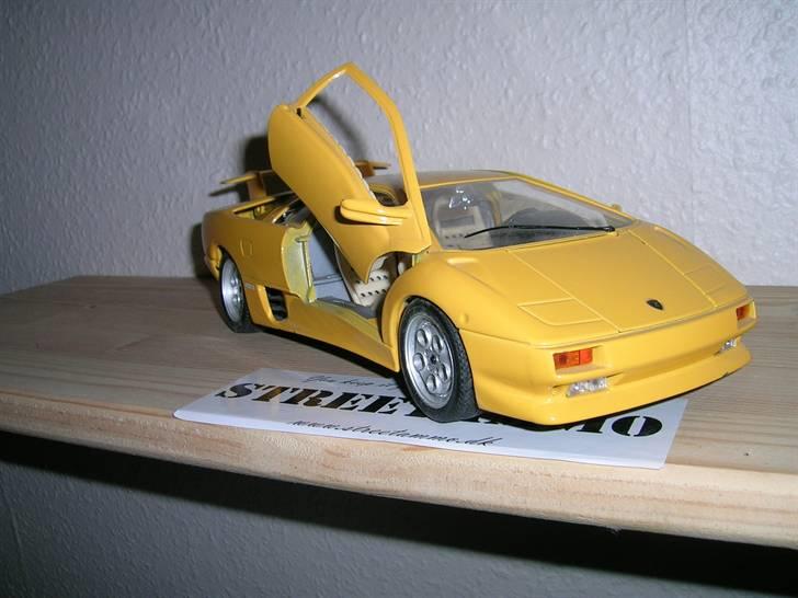 Min samling modelbiler:D - Lamborghini Diablo 1:18 Bburago billede 38