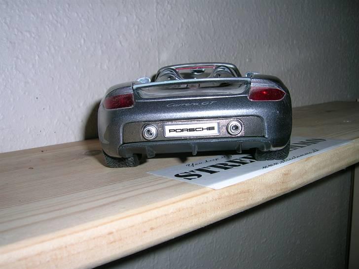 Min samling modelbiler:D - Porsche Carrera GT 1:18 Maisto billede 52