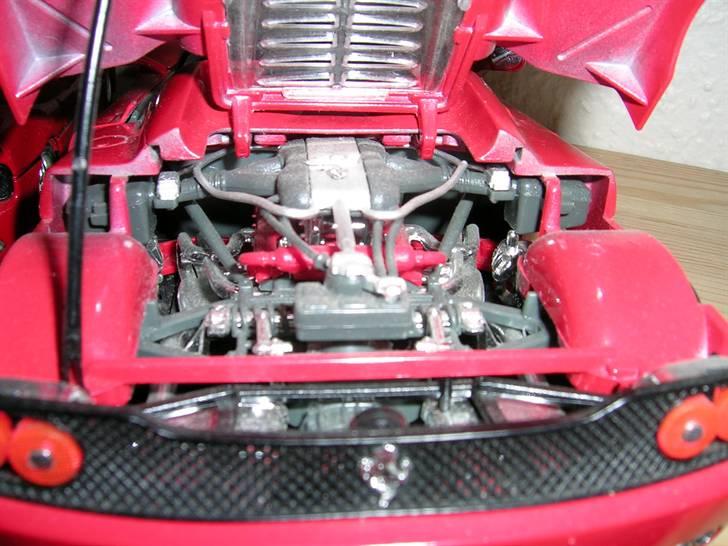 Min samling modelbiler:D - Ferrari F50 1:18 Bburago billede 57