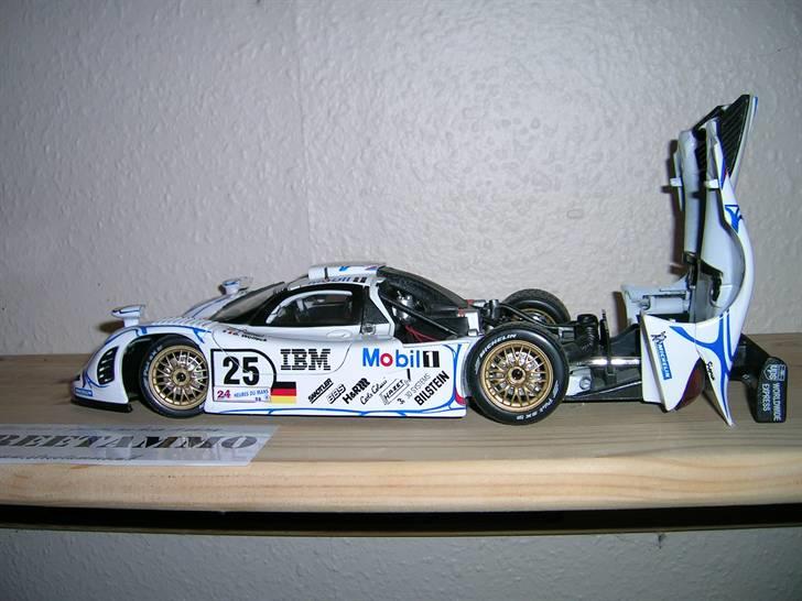 Min samling modelbiler:D - Porsche 911 GT1 Le mans 1:18 Maisto billede 64