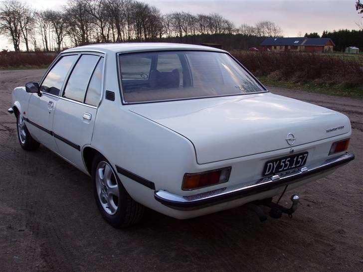 Biler gennem tiden - Solgt
Opel Rekord 2.0 årg. 1972 billede 47