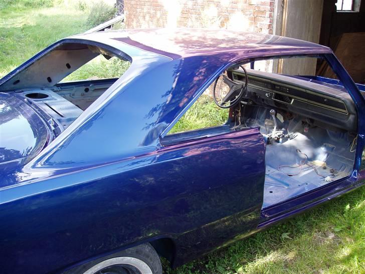 Biler gennem tiden - Denne bil har jeg nu

Dodge Dart GT 318cui årg.1969 

Nymalet billede 59