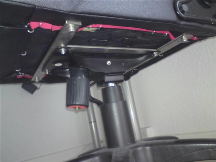 Kontorstol m. Skålsæde billede 3