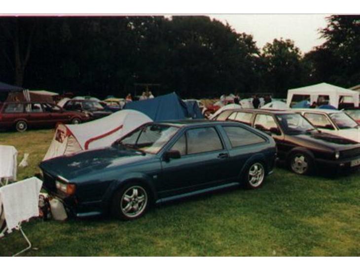 {{currentPhoto.altText}} billede {{currentPhoto.number}}