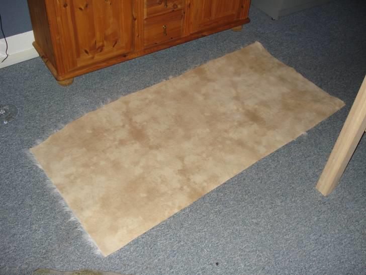 Hattehylde med 6x9" højtalere og hvid plys billede 16