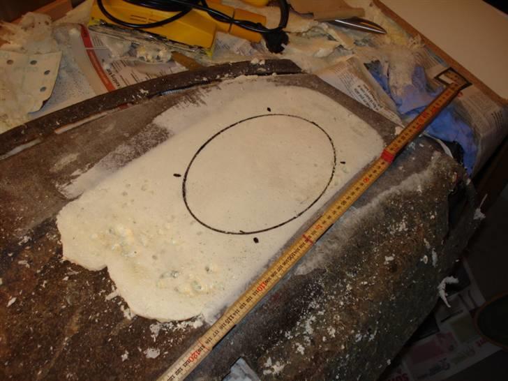 Hattehylde med 6x9" højtalere og hvid plys billede 13