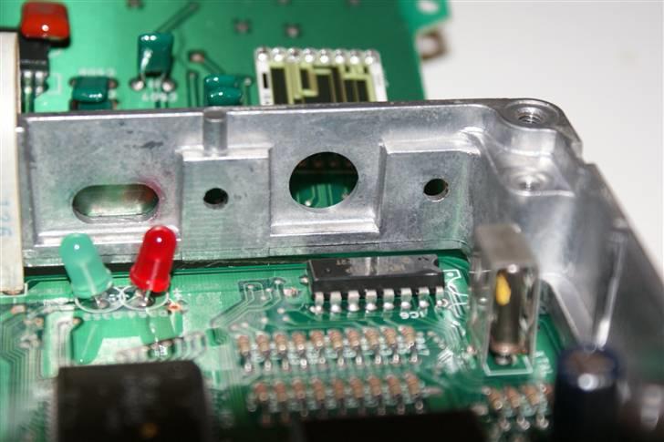 Nistune Type 1 Board CA18DET ECU - Diagnoe skruen er fjernet så der ku blive plads til USB stikket
 billede 1