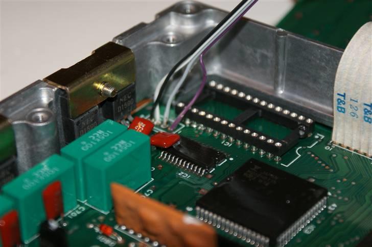 Nistune Type 1 Board CA18DET ECU - X1 connector loddet på printet af ECU'en billede 8