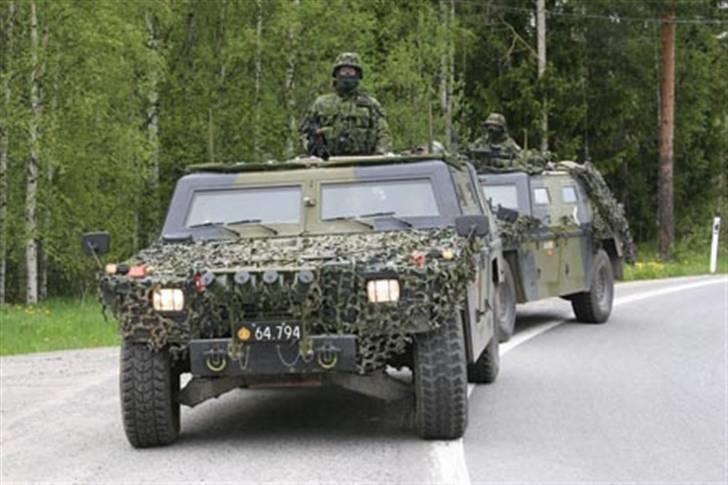 Div køretøjer - Dansk EAGLE1. Det danske svar på en hummer. I sløring på patrulje. billede 1
