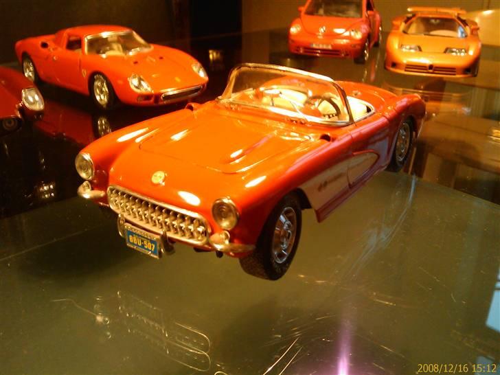 Modelbiler 1/18 - CHEVROLET CORVETTE cabriolet  1957 billede 7