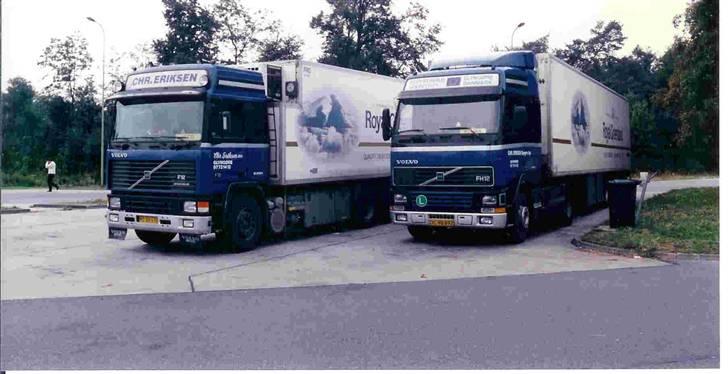 Christian eriksen Estvad - Jeg er på vej til bollonge sur mer i Frankrig med fisk, ved siden af holder Jan " ælling " Malmberg fra glyngøre. billede 1