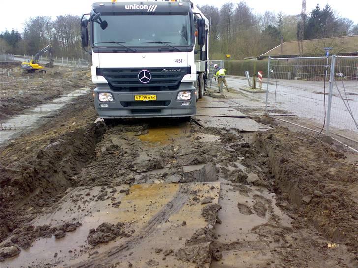 Mit job ved unicon - Sådan går det når jernpladerne forsvinder under en billede 22