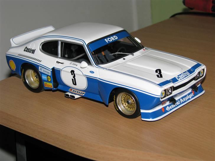 Mine Modelbiler (Flest Ford) - Ford Capri RS3100 som den så ud da Klaus Ludwig kørte den på Hockenheim DRM 1975... 1:18 fra Minichamps billede 47
