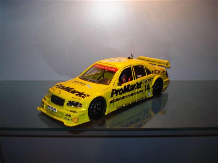 Modelbiler 1:18 1:43 1:87 m.m. - Mercedes AMG C-Class DTM køre : Kurt Thiim. billede 89