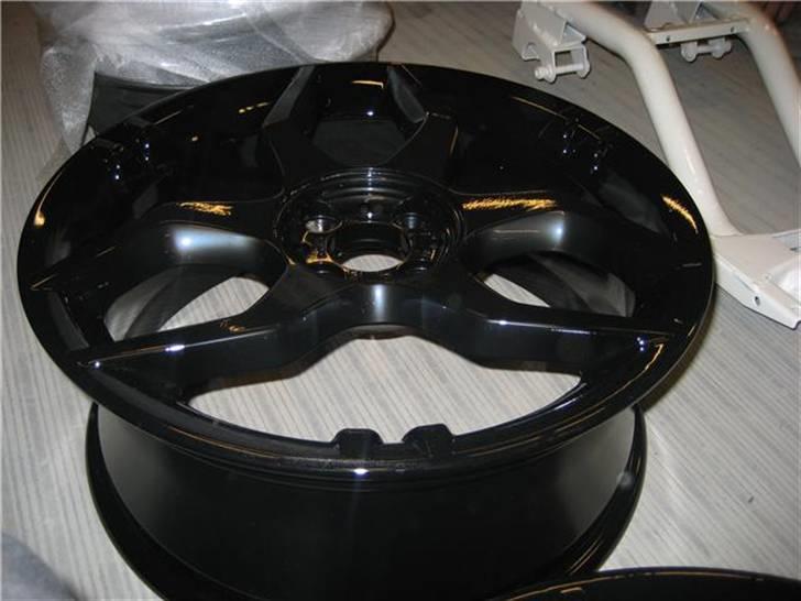 Mine nylakerede Stilo Abarth fælge billede 1