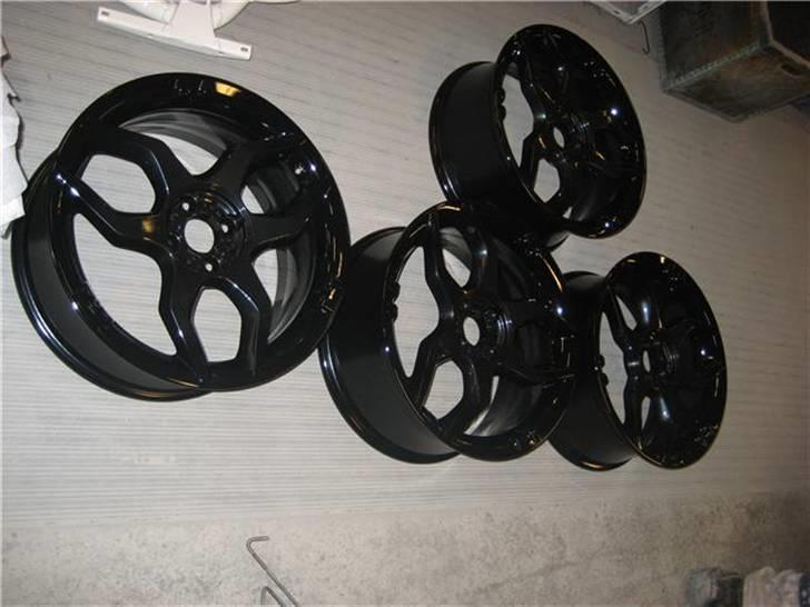 Mine nylakerede Stilo Abarth fælge billede 2