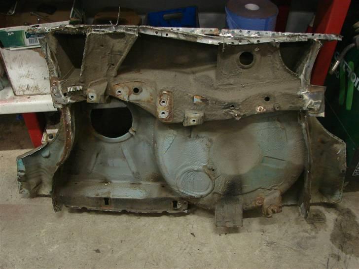 Golf 2 syncro projekt  - Bunden af monteret fra donerbil billede 7