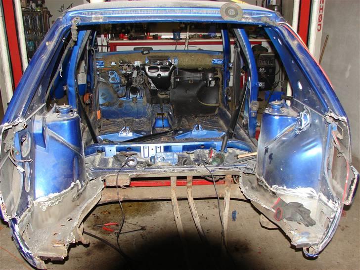 Golf 2 syncro projekt  - Gammel bund fjernet billede 1