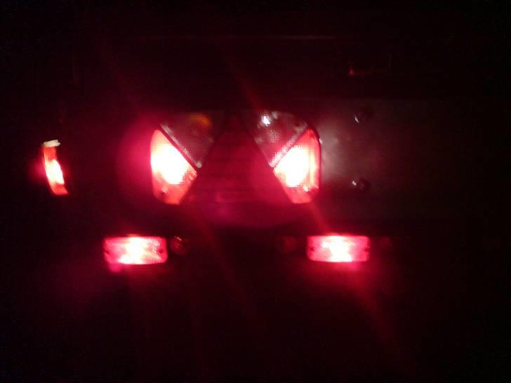 Danmarks sejeste trailer - Baglygterne om natten billede 9