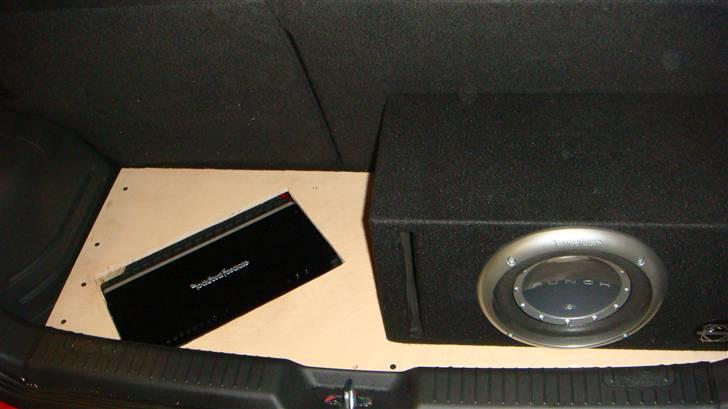 Rockford Fosgate Custom build Kia Picanto Exclusive Sunshine 2009 billede 3