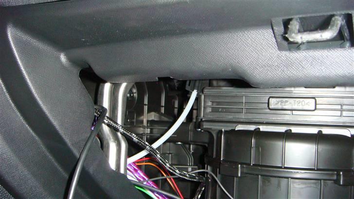 Rockford Fosgate Custom build Kia Picanto Exclusive Sunshine 2009 billede 12