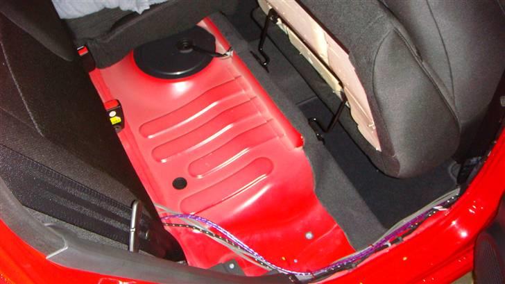 Rockford Fosgate Custom build Kia Picanto Exclusive Sunshine 2009 billede 13