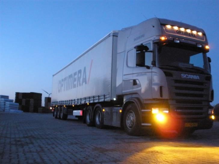 Min lastbil ved Optimera - Lige fået en hurtig vintervask :D billede 47