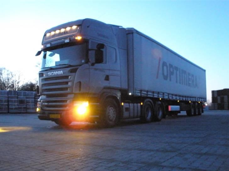 Min lastbil ved Optimera - Lige fået en hurtig vintervask :D billede 48
