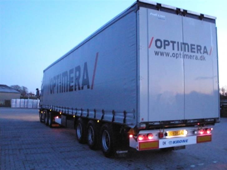 Min lastbil ved Optimera - Lige fået en hurtig vintervask :D billede 34