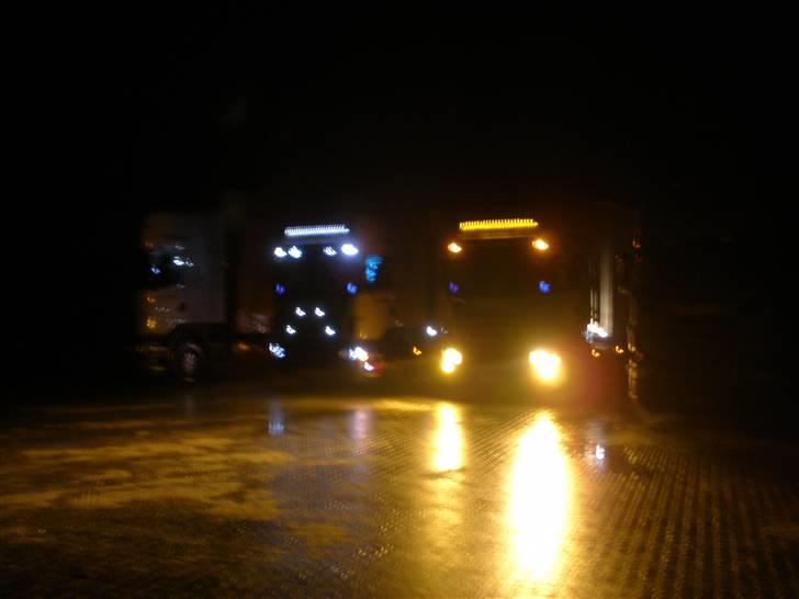 Min lastbil ved Optimera - Jørgen og mig der holder på pladsen billede 20