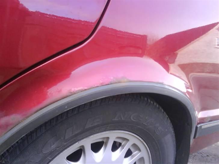 Min saab tæt på overfladerust og stenslag i ruden billede 3