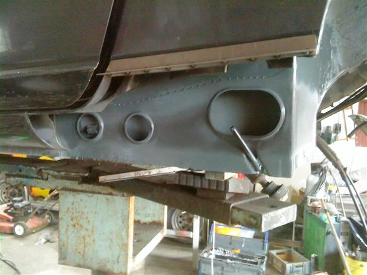 Renovering af 300ZX Twin Turbo "Tykke Bertha" - Lidt nyt inderpanel svejset i. billede 154