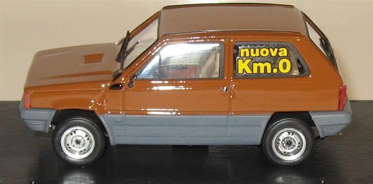 Mine 1:43 modelbiler - 1980 FIAT Panda 45 "Occasione 0 KM", Brumm billede 120